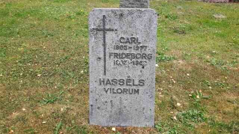 Grave number: 1 1   957