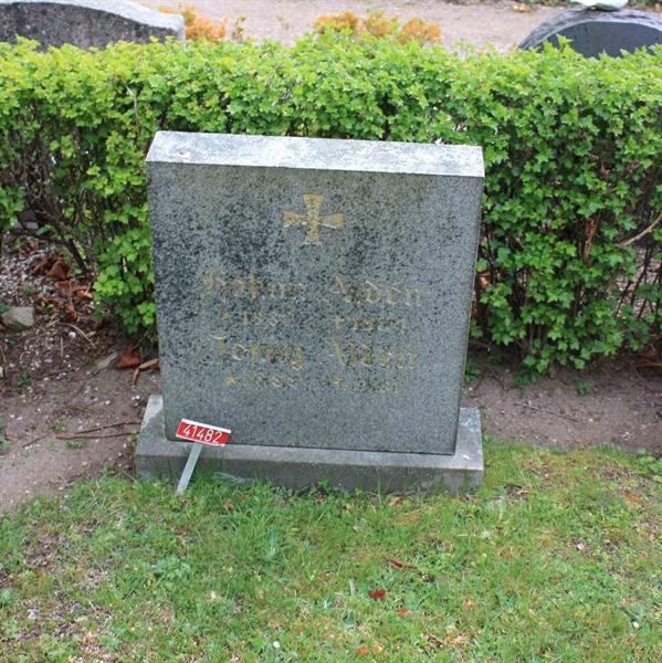 Grave number: Ö U03    43