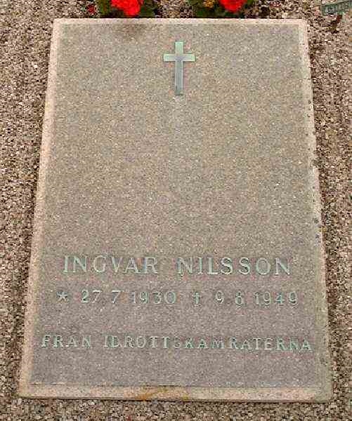 Grave number: NK F 73-75