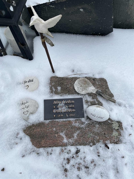 Gravnummer: SJ.A P    12