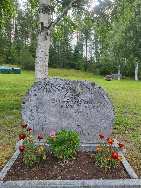 Grave number: 001 4  3112