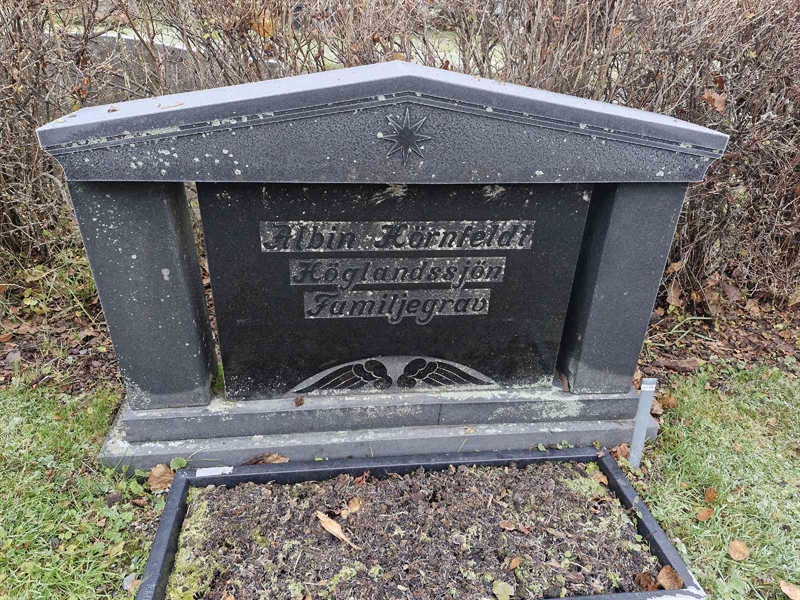 Grave number: AK C  4176-4177