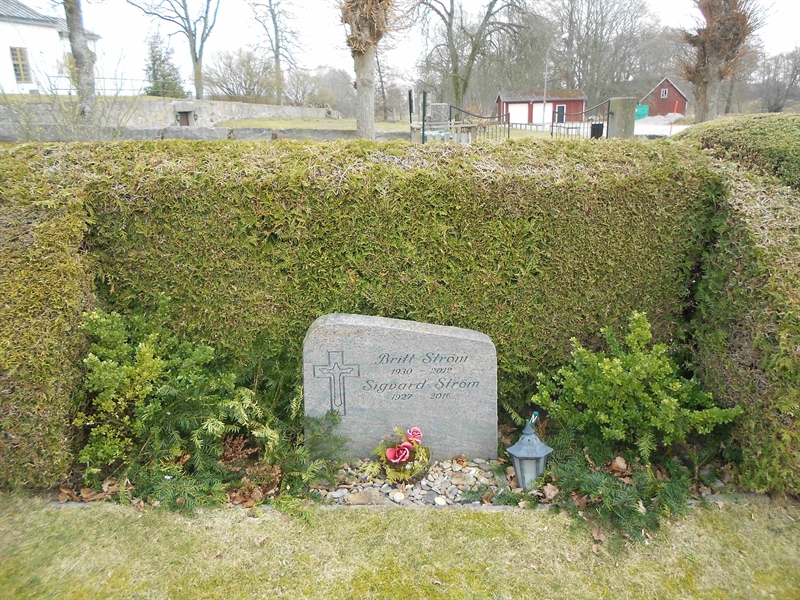 Grave number: V 11     6