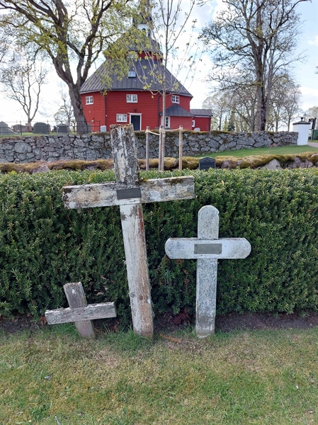 Grave number: HÖ 10   61
