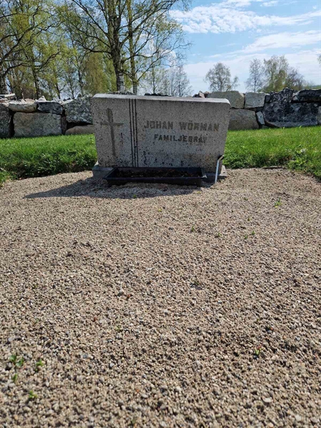 Grave number: 501 04 541-543