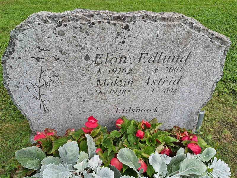 Grave number: AK E  7593-7594