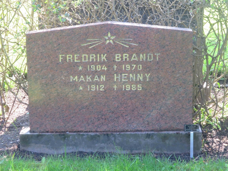 Grave number: HÖB 68    52