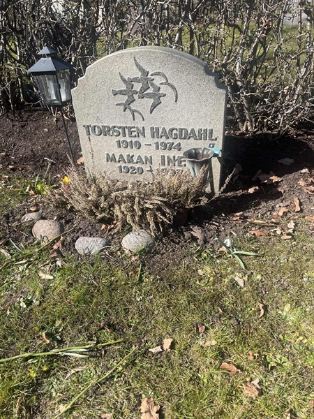 Grave number: 1 3 F1 69