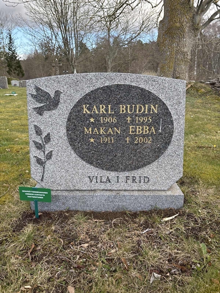 Grave number: LO 210, 211