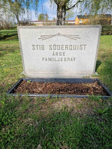 Grave number: 501 11 1852-1854
