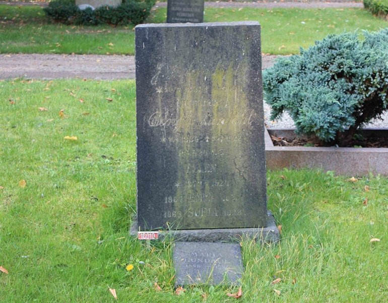 Grave number: Ö 16i    12, 13, 14