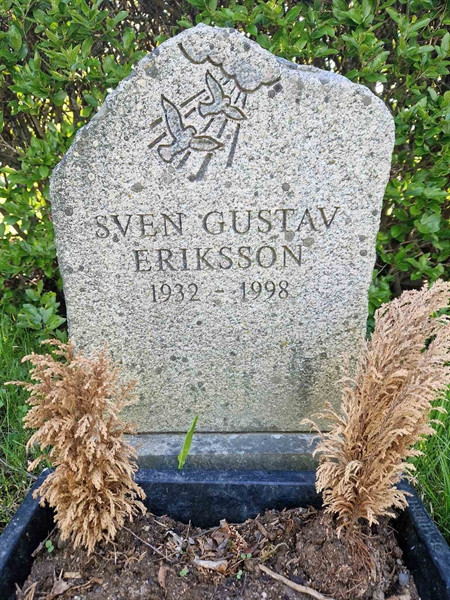 Grave number: 501 23 4632