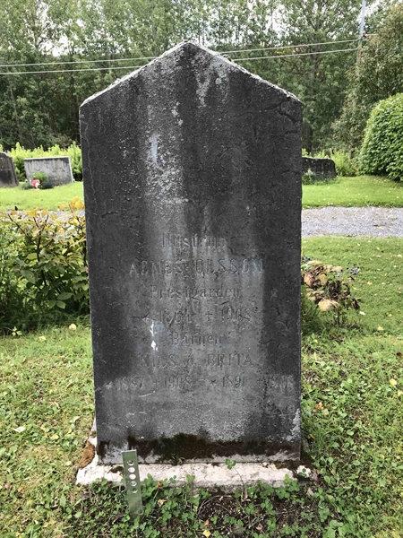 Grave number: UN E   128