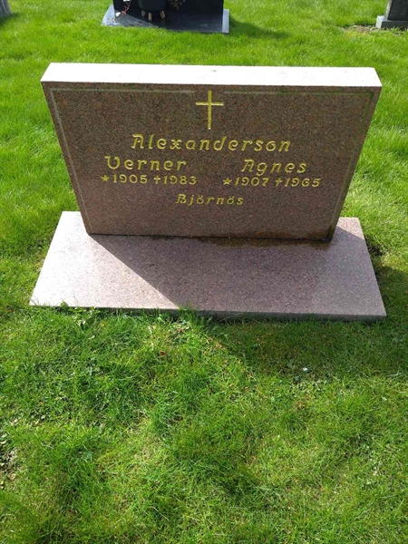 Grave number: TN 010  2514