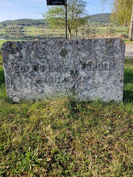Grave number: 501 14 2501-2504