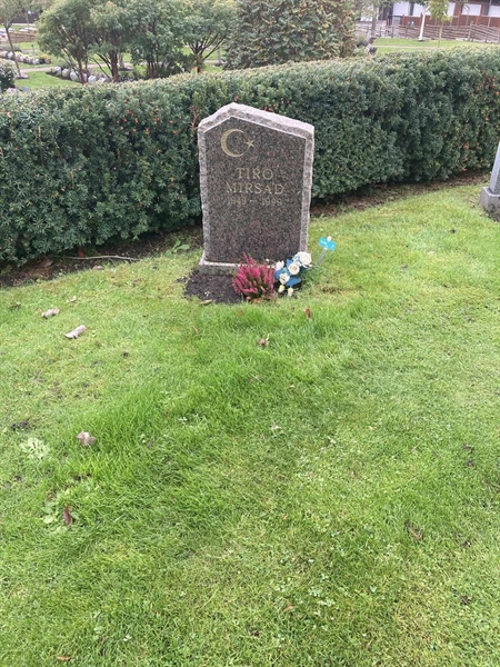 Hautatunnus: 1 3 M/Be     3