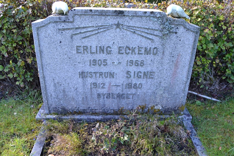 Grave number: 4 I   340