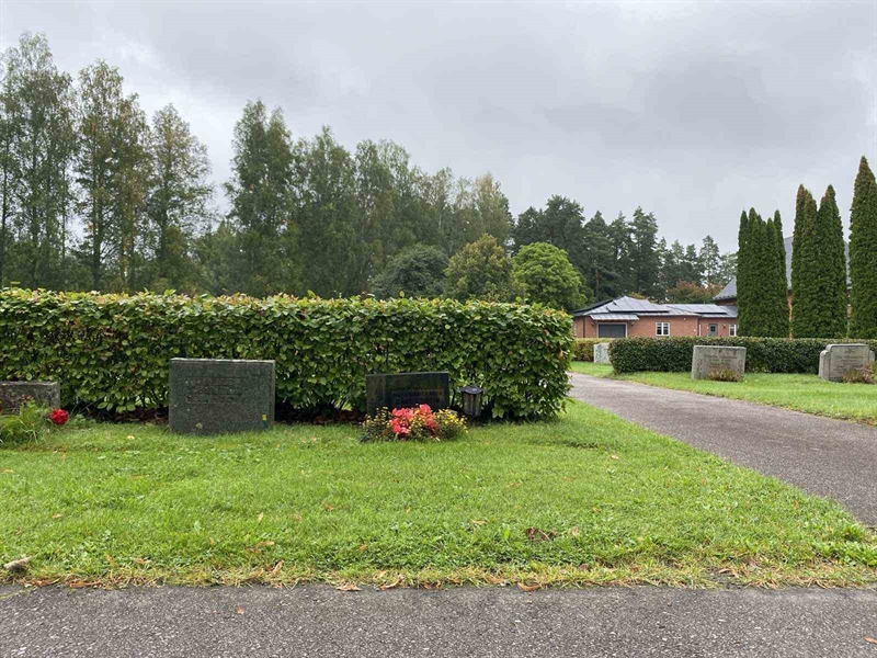 Grave number: 1 18    187