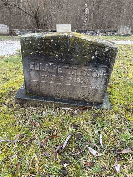 Grave number: L A 60