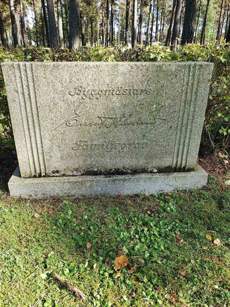Grave number: SK A6   766-767