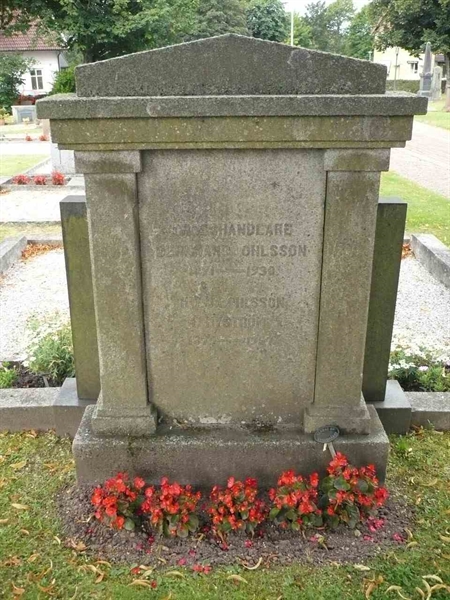 Grave number: SKF F   182, 183, 184