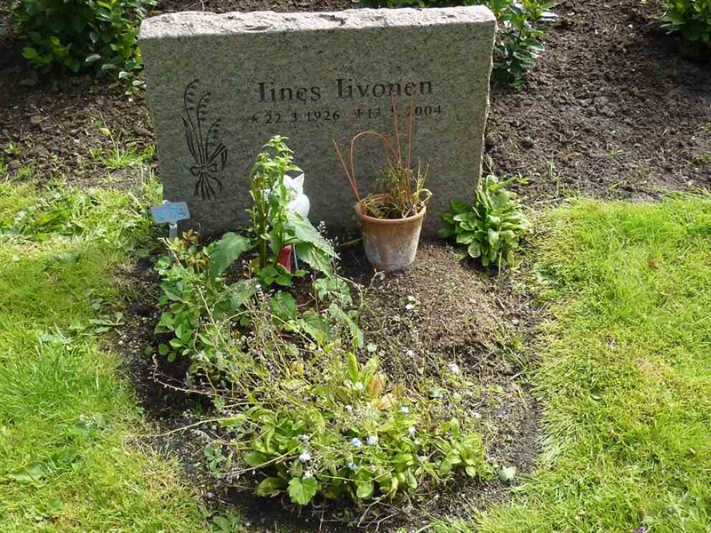 Grave number: 1 L   74