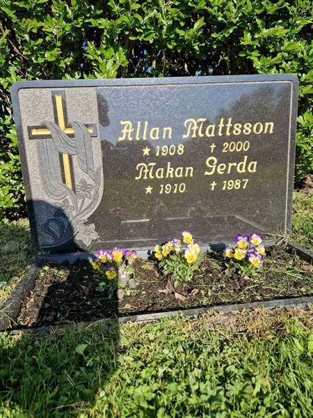 Grave number: 501 23 4661-4662