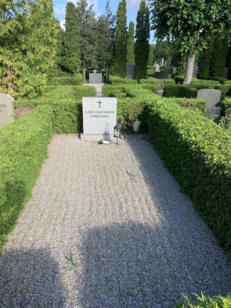 Grave number: NK VII    10
