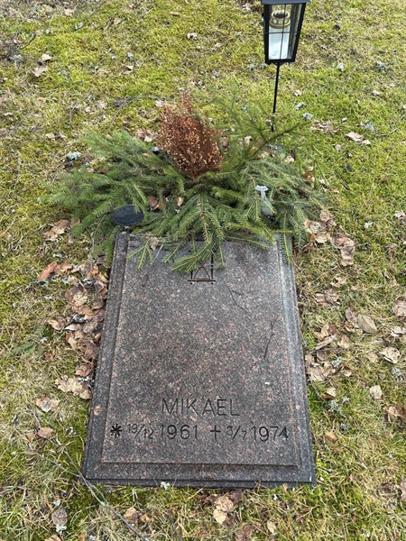 Hautatunnus: 1 GL.7 1    40