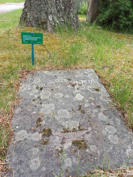 Grave number: 1 GL.7 1    38