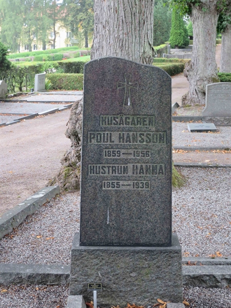 Grave number: HÖB 16    70