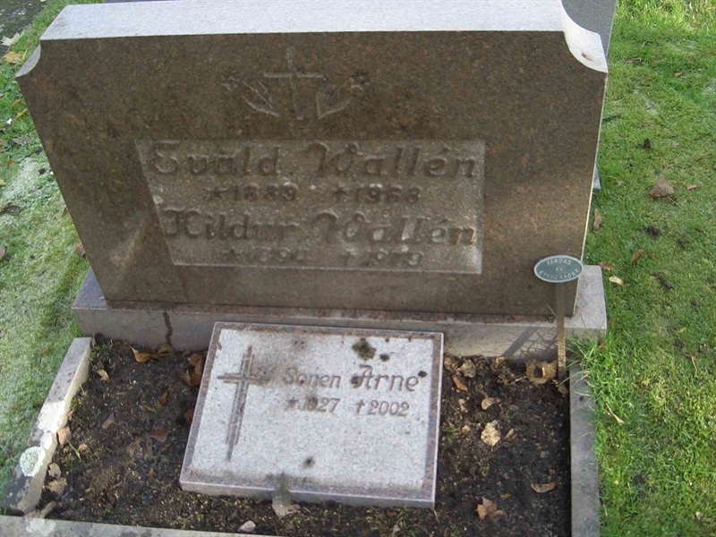 Grave number: 02 J   25
