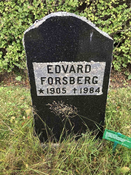 Grave number: ÅR U1    13