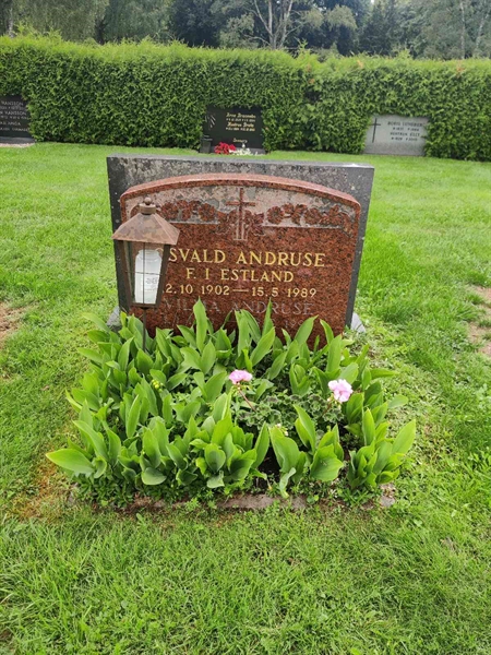 Grave number: VK I   101, 102