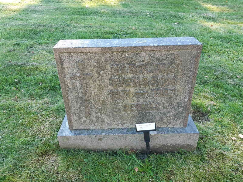 Hautatunnus: Fr 7   102-103