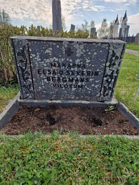 Grave number: 501 01 182-184