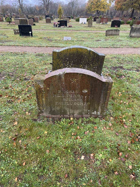 Grave number: VV 6   236, 237