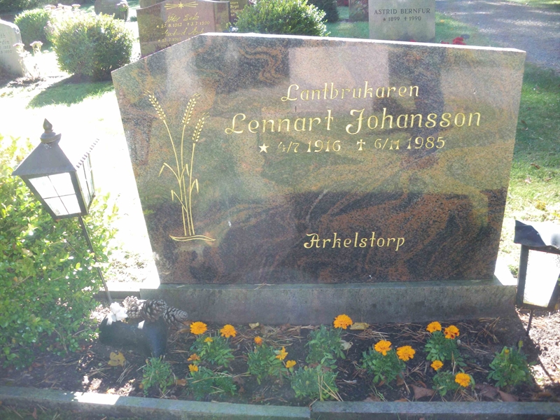 Grave number: SB 38    46, 47