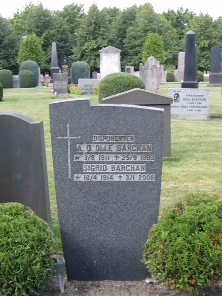Grave number: 1 1    38