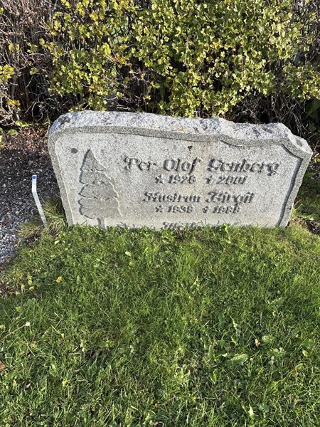 Grave number: 4 N ND   194