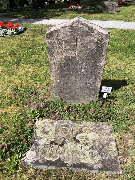 Grave number: TAX A   168-169