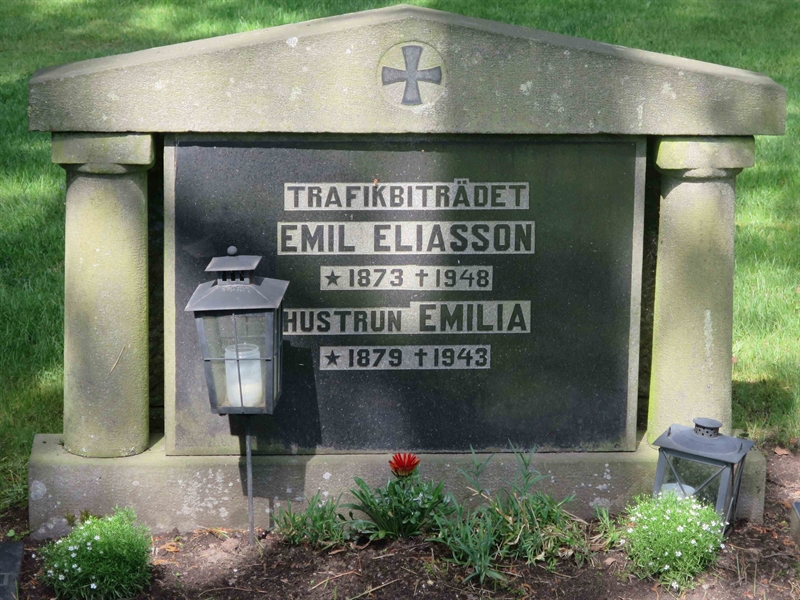 Grave number: HÖB 20    11