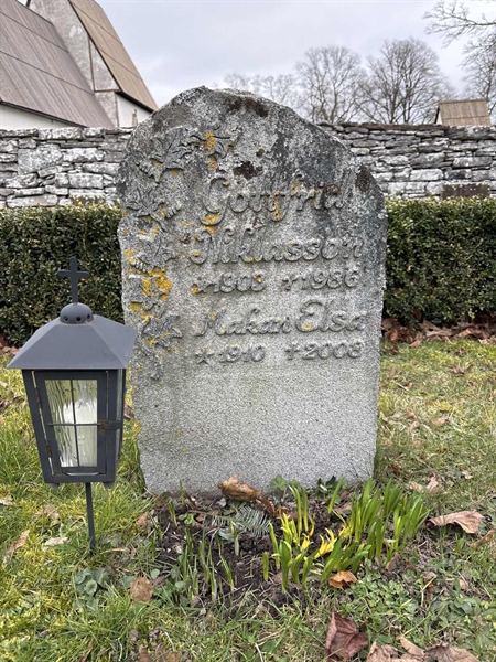 Grave number: G A 47b