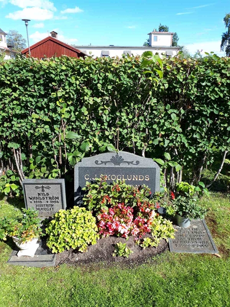 Gravnummer: NK F G    23