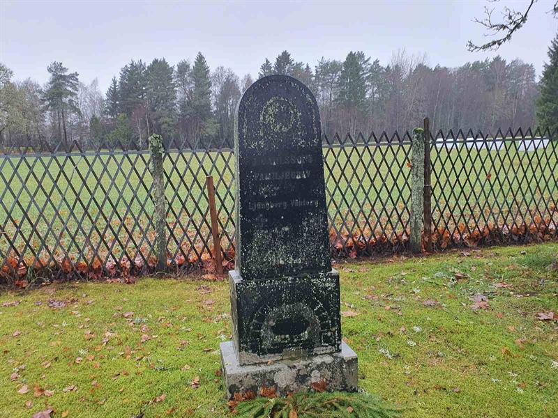 Grave number: Å N    14