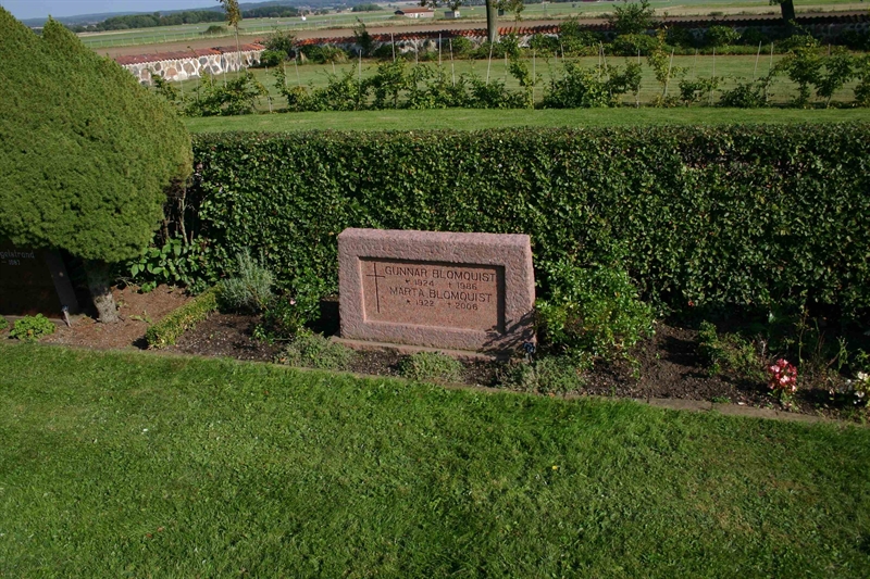 Grave number: NK SD C    14, 15
