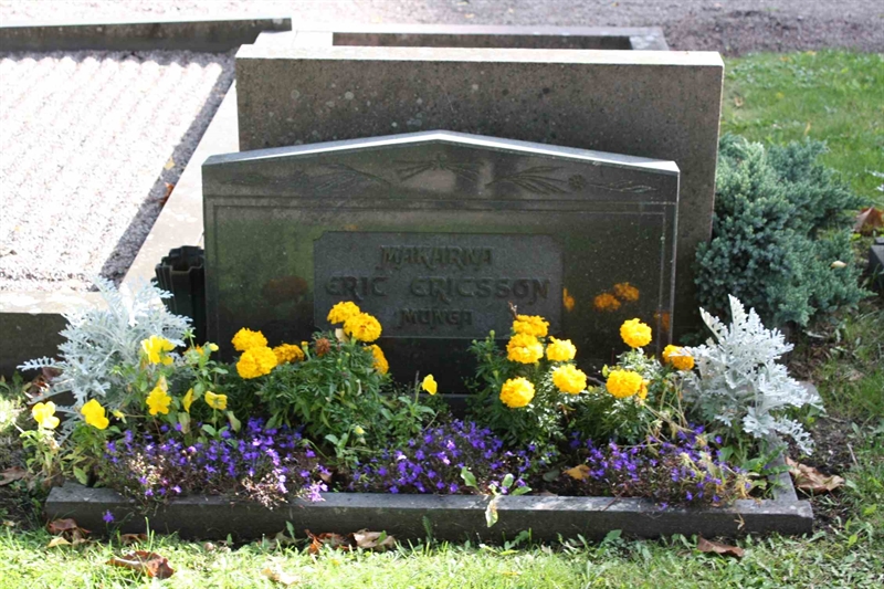 Grave number: 1 K H  118