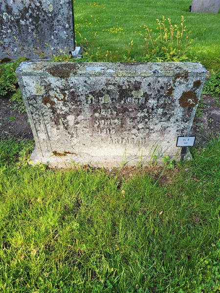 Grave number: kö 01 08   189