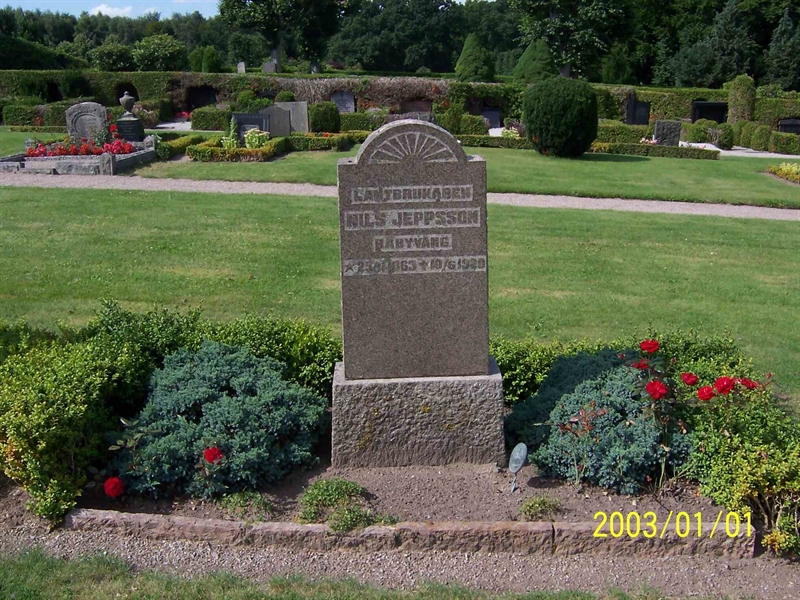 Grave number: 1 2 C    61