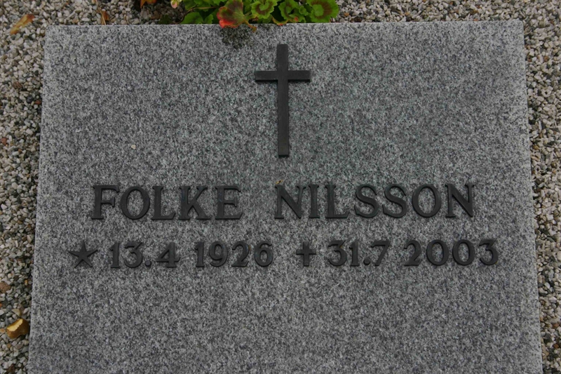 Grave number: NK SD B   338a, 338b